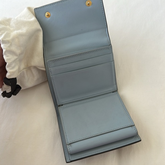 Celine Trifold Wallet - Picture 4 of 12